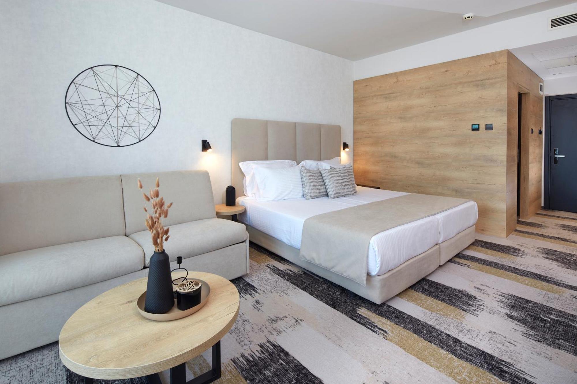 Hotel Marvel All Inclusive - Fully Renovated Free Beach Access 써니비치 외부 사진
