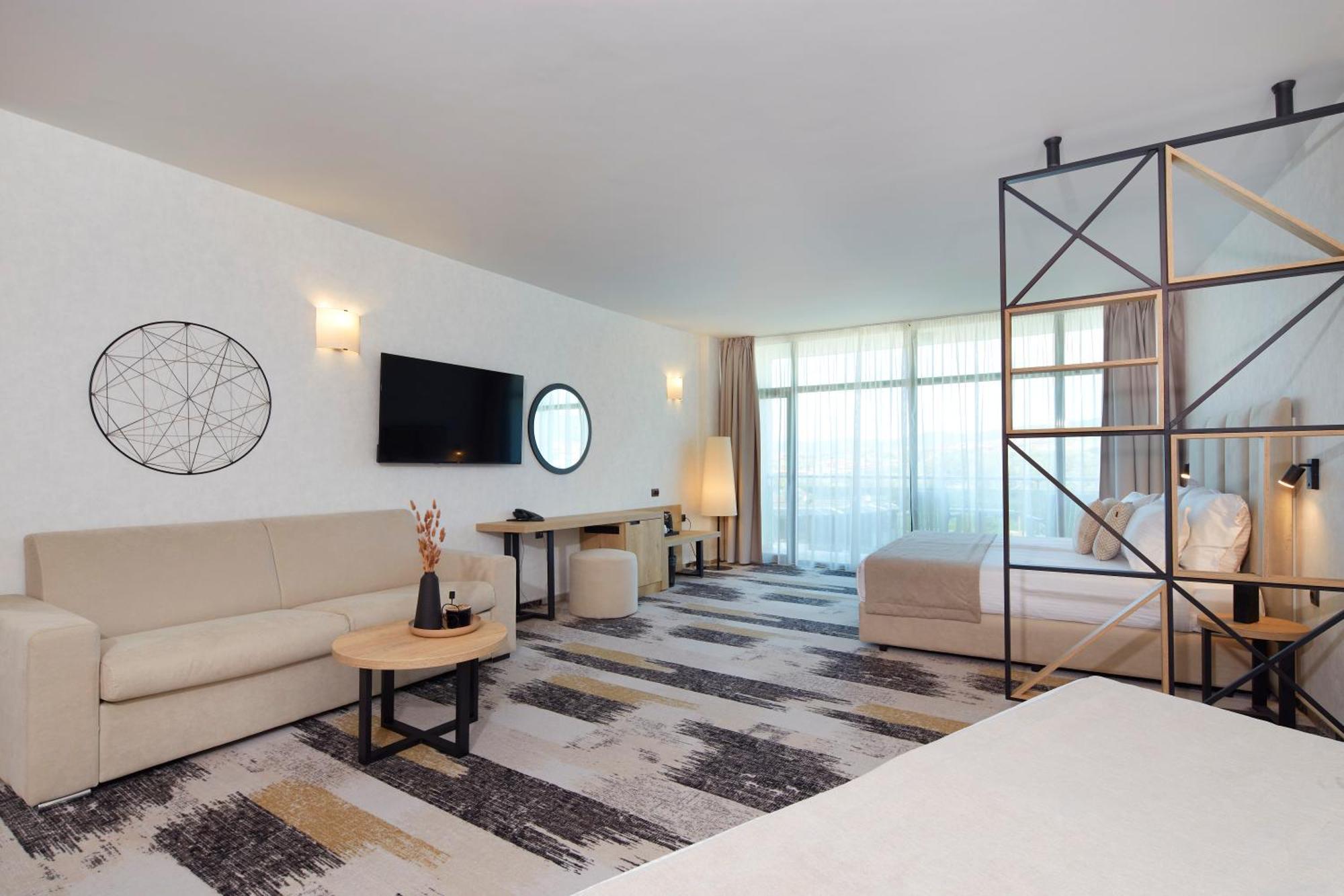 Hotel Marvel All Inclusive - Fully Renovated Free Beach Access 써니비치 외부 사진